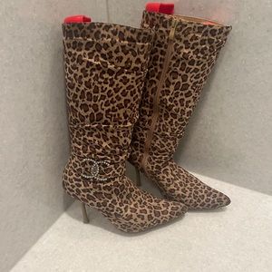 Carrini Brown Leopard Print Boots, Size 9